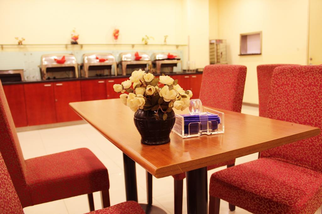 Hanting Express Shangri-La Branch Экстерьер фото
